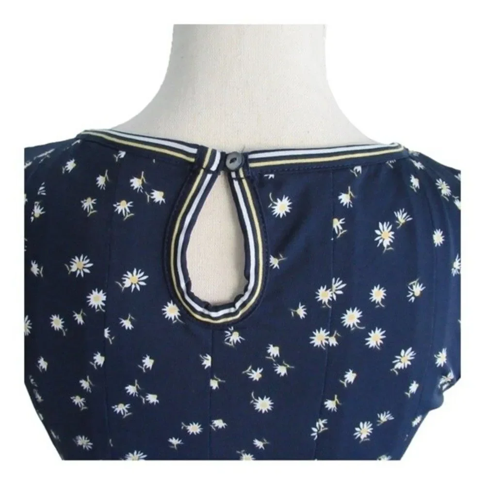 Sleeveless Fit & Flare Dress from Max Studio - Picture 6 of 9